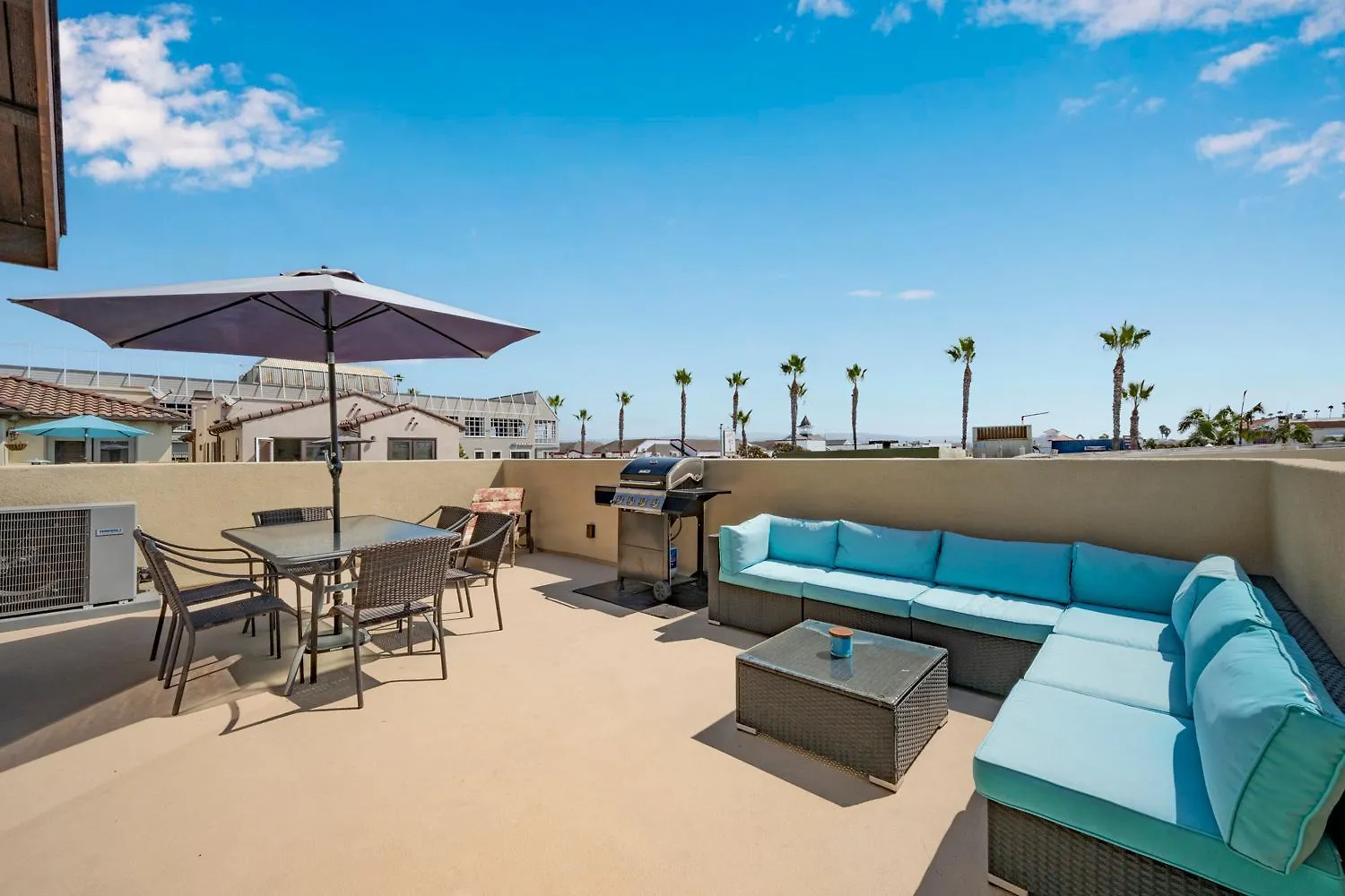 3 Bedroom Luxury Home Steps To Balboa Fun Zone Newport Beach Holiday home