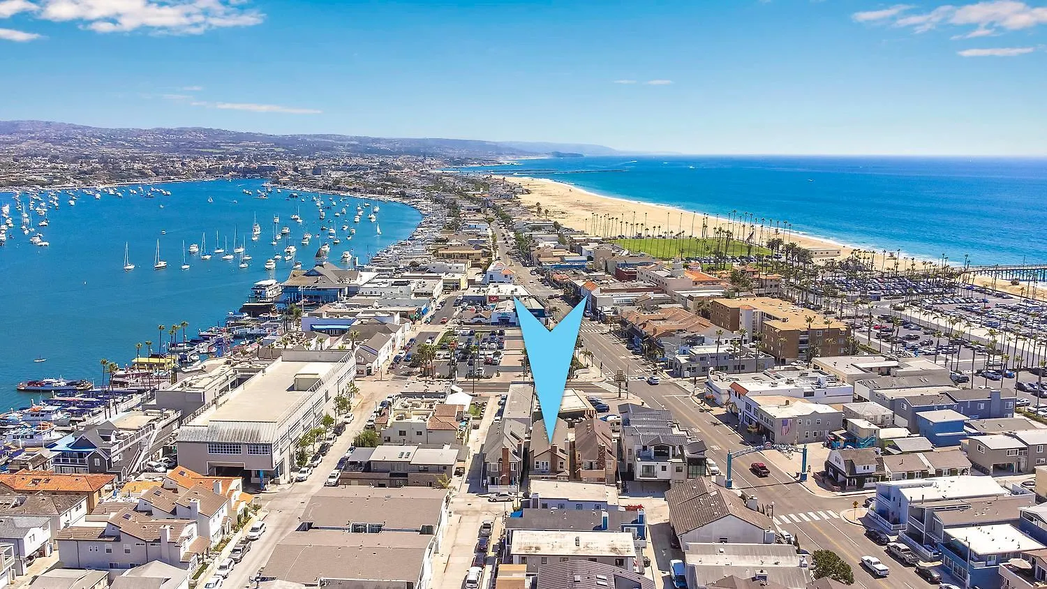 3 Bedroom Luxury Home Steps To Balboa Fun Zone Newport Beach